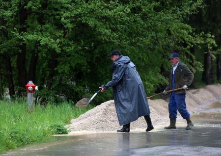 POPLAVE CERKNICA 13 FOTO LJUBO VUKELIČ